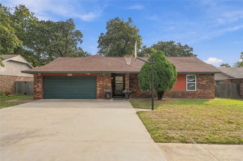 8117 S Date Avenue, Broken Arrow, OK, 74011 | Card Image