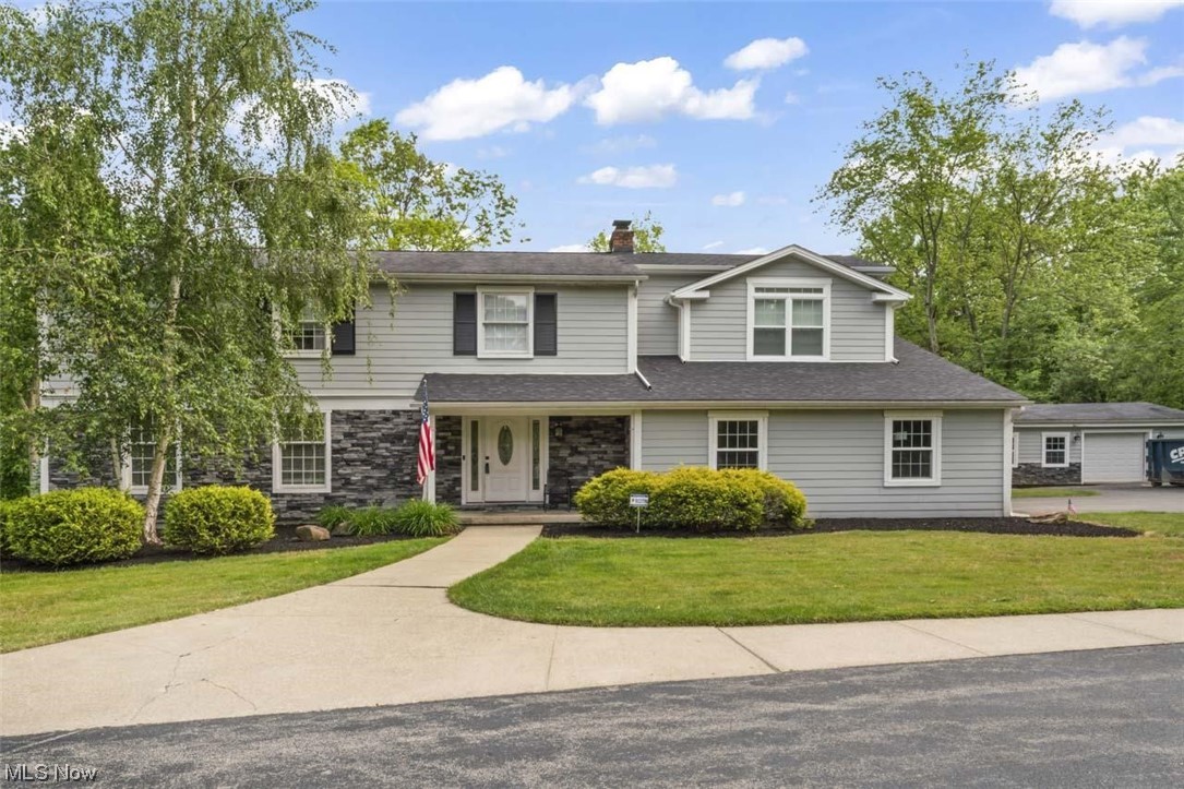 4095 Sugarbush Drive, Sold in Canfield Zoocasa