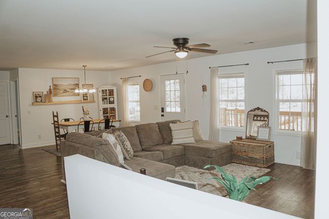 315 Amelia Dr, House other with 3 bedrooms, 2 bathrooms and 4 parking in Ellijay GA | Image 10