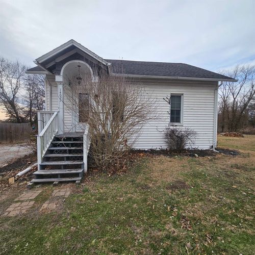 14027 N Link Ln, Mount Vernon, IL, 62864-7989 | Card Image