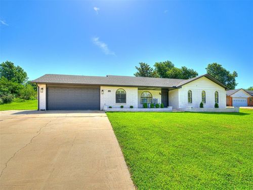 6120 Raintree Drive, Oklahoma City, OK, 73150 | Card Image