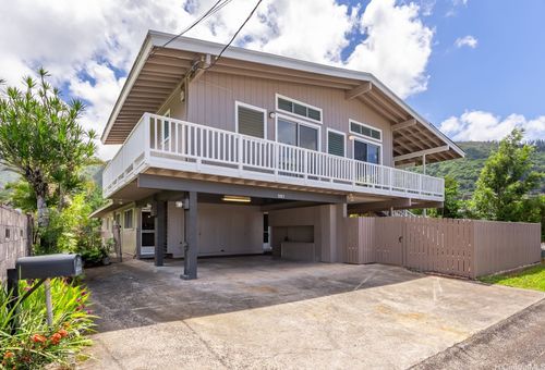 3183 Poelua Pl, Honolulu, HI, 96822-1307 | Card Image