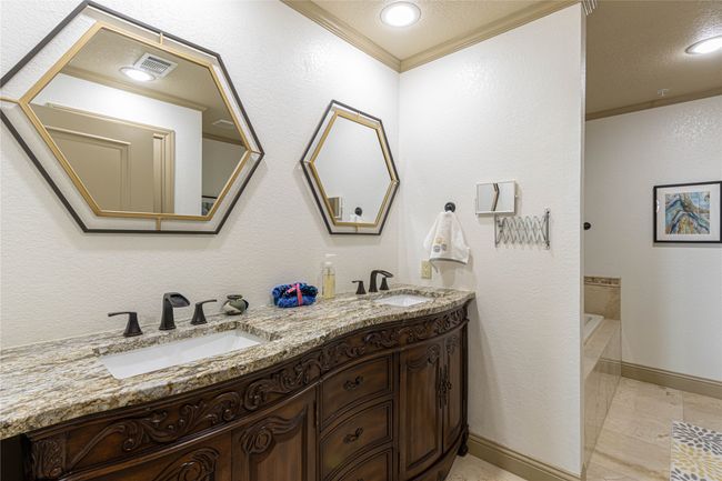 APT-905 - 2801 Wexford Dr, Condo with 4 bedrooms, 4 bathrooms and null parking in Tyler TX | Image 36