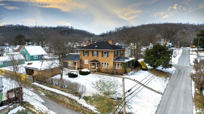 20 W 7 Th St, House other with 4 bedrooms, 3 bathrooms and null parking in Manchester OH | Image 8