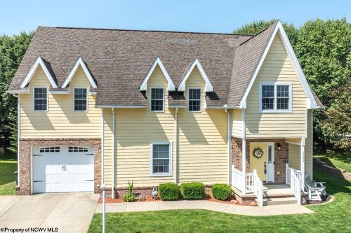 202 Caroline Ln, Morgantown, WV, 26508-5400 | Card Image