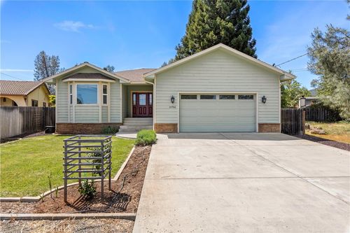 10746 Fairway Dr, Kelseyville, CA, 95451-8733 | Card Image