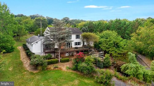 955 Stayman Dr, Falling Waters, WV, 25419-3844 | Card Image