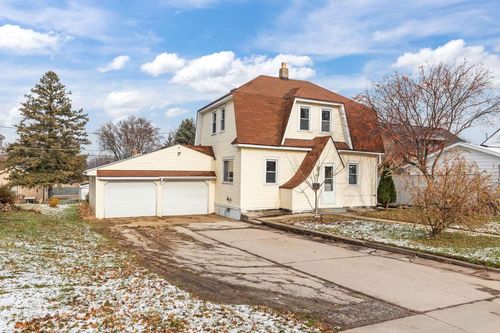 609 W Cook Street, NEW LONDON, WI, 54961 | Card Image