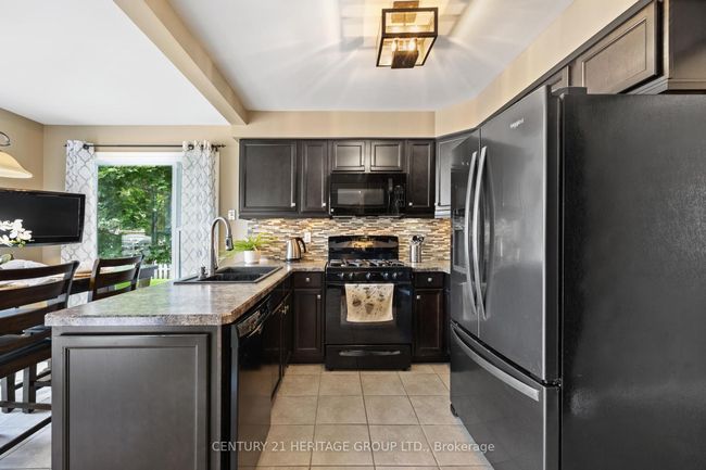 36 Laverock St, House other with 4 bedrooms, 3 bathrooms and 4 parking in Tottenham ON | Image 11