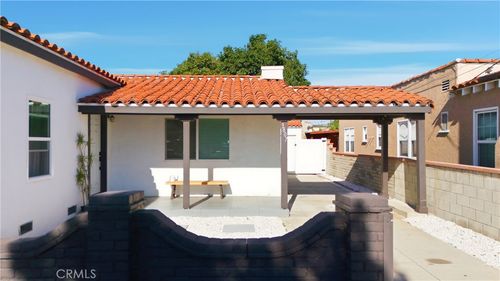 3807 Cudahy St, Huntington Park, CA, 90255-6844 | Card Image