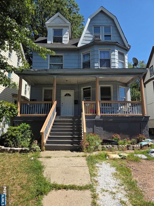 80 Eppirt St, East Orange, NJ, 07018-2505 | Card Image