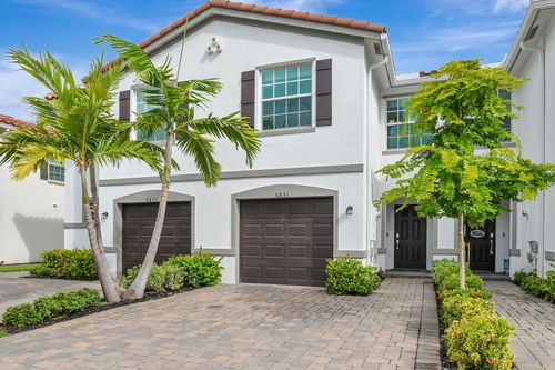 6851 Broadwater Ln, Lake Worth, FL, 33467-8602 | Card Image