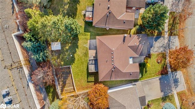 17 Mayfair Dr, House other with 5 bedrooms, 2 bathrooms and 4 parking in Barrie ON | Image 39