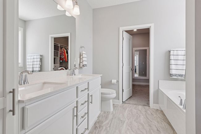 606 Blue Heron Cir, House other with 4 bedrooms, 3 bathrooms and null parking in Jordan MN | Image 28