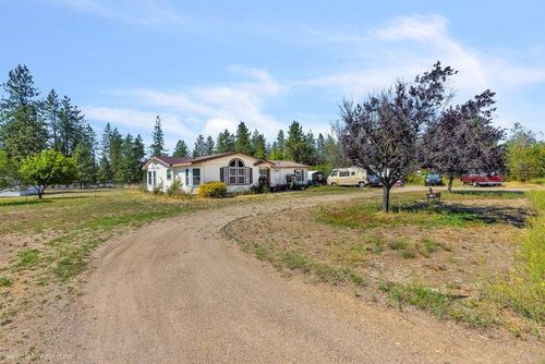 6437 N Dover Rd, Nine Mile Falls, WA, 99026-9000 | Card Image