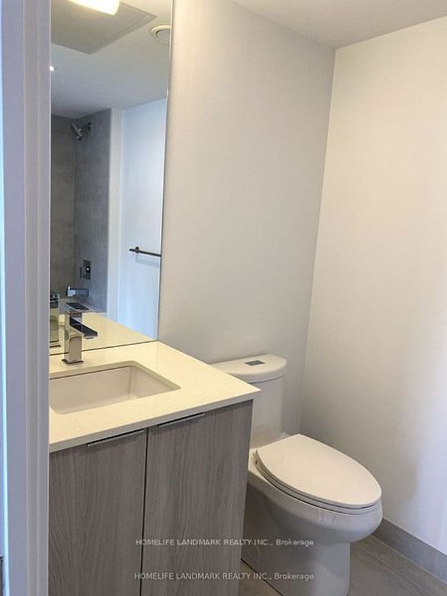 904 - 47 Mutual St, Condo with 2 bedrooms, 2 bathrooms and null parking in Toronto ON | Image 6