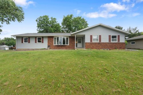 4610 Iroquois Trl, Morrisonville, WI, 53571-9515 | Card Image
