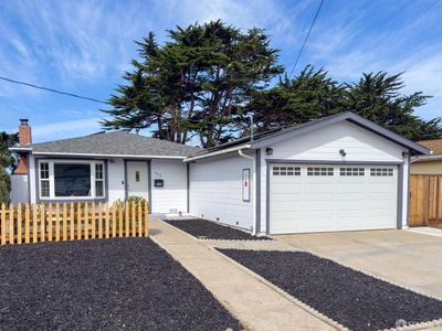 943 Anza Drive, House other with 3 bedrooms, 1 bathrooms and 2 parking in Pacifica CA | Image 2