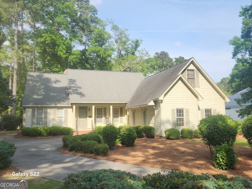 117 N Valhalla Ln, Cordele, GA, 31015-9336 | Card Image