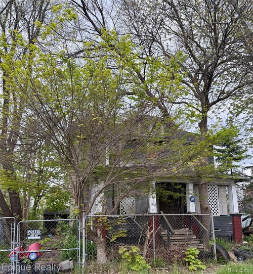 2105 Arlington Ave, Flint, MI, 48506-3630 | Card Image