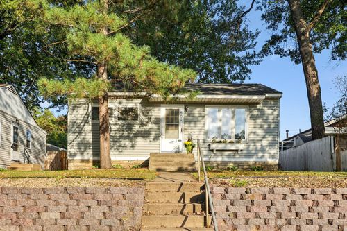 509 12th Ave Nw, New Brighton, MN, 55112-4203 | Card Image