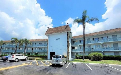 apt-111-2200 Springdale Blvd, Palm Springs, FL, 33461-6302 | Card Image