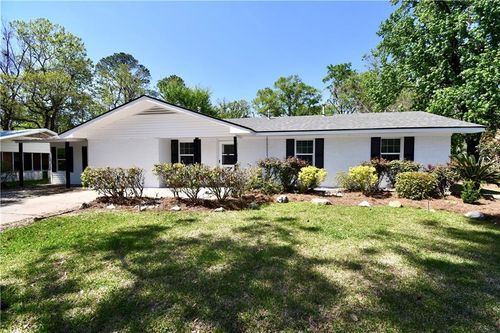 2818 Woodlawn Dr, Alexandria, LA, 71303-4326 | Card Image