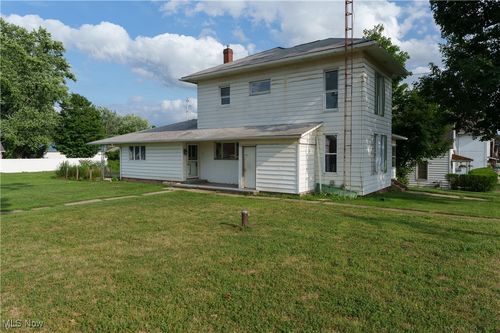 4390 Middle St, Homeworth, OH, 44634-9400 | Card Image