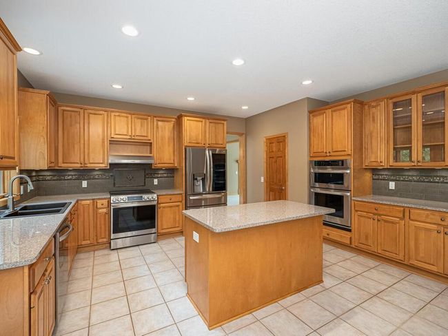 1844 Red Fox Rd, House other with 5 bedrooms, 4 bathrooms and null parking in Eagan MN | Image 9