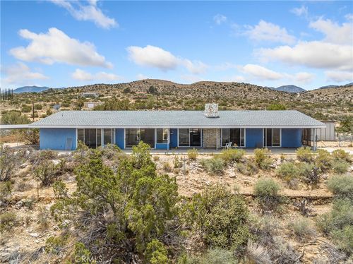 31611 157th St E, Llano, CA, 93544 | Card Image