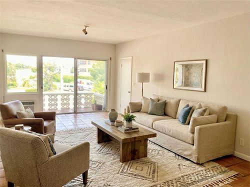 11-9271 W Bay Harbor Dr, Bay Harbor Islands, FL, 33154-2750 | Card Image