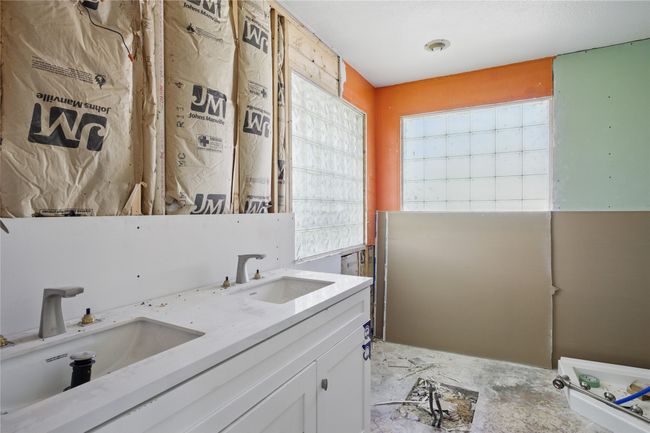 761 Chesnut Ln, House other with 3 bedrooms, 2 bathrooms and null parking in Cooper TX | Image 21