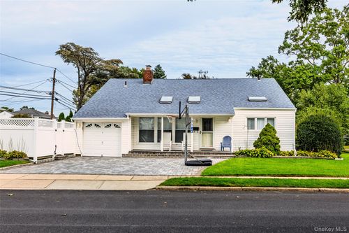 1103 Laux Place, Hempstead, NY, 11710 | Card Image
