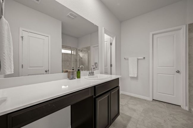 13712 Fallsprings Way, House other with 4 bedrooms, 3 bathrooms and 6 parking in Manor TX | Image 19