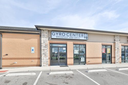 6027 Taylorsville Rd, Huber Heights, OH, 45424-2949 | Card Image