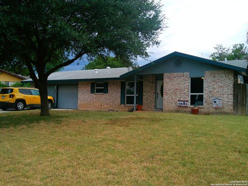 5307 La Cieniga St, San Antonio, TX, 78233-5519 | Card Image