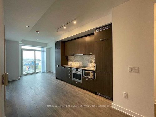 715-10 Honeycrisp Cres, Vaughan, ON, L4K0M7 | Card Image