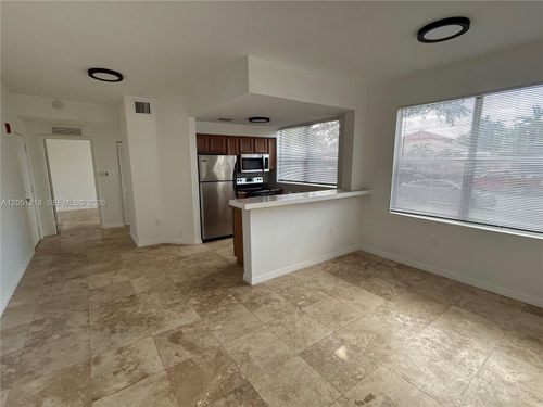 3-953 Sw 10th St, Miami, FL, 33130-3700 | Card Image