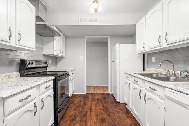 4025 Shagbark St, House other with 4 bedrooms, 3 bathrooms and null parking in Fort Worth TX | Image 17