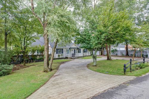 2 Robinson Rd, Taylors, SC, 29687-5530 | Card Image