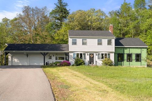 230 West St, Paxton, MA, 01612-1004 | Card Image