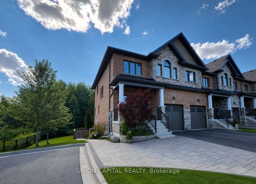 47 Gord Matthews Way, Uxbridge, ON, L9P0E9 | Card Image