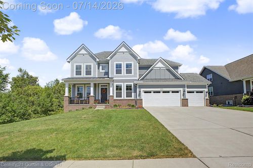 24256 Oak Ridge Blvd, South Lyon, MI, 48178-8377 | Card Image