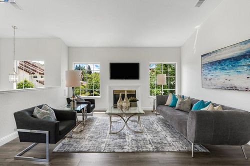 5648 Belleza Dr, Pleasanton, CA, 94588-4092 | Card Image