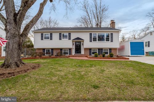 5911 Bond Ct, ALEXANDRIA, VA, 22315-4003 | Card Image
