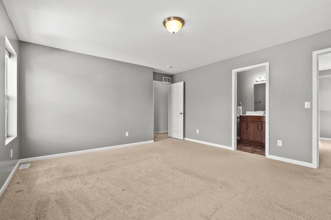 10126 Castle Creek Cir, House other with 5 bedrooms, 4 bathrooms and null parking in Galesburg MI | Image 23