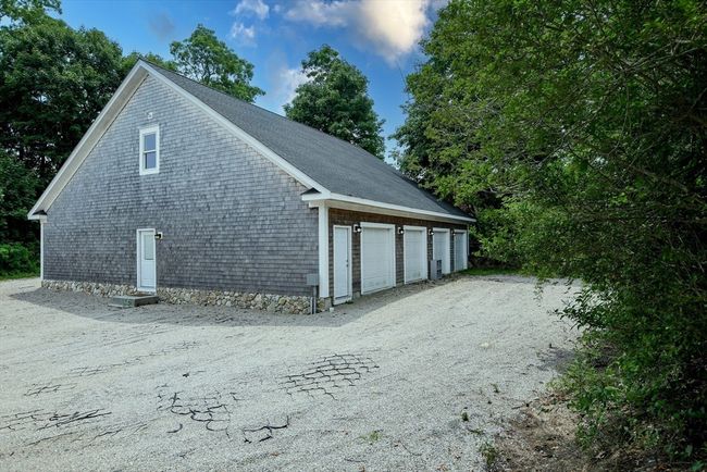 APT-4 - 324 Front St, House other with 2 bedrooms, 2 bathrooms and 2 parking in Marion MA | Image 32
