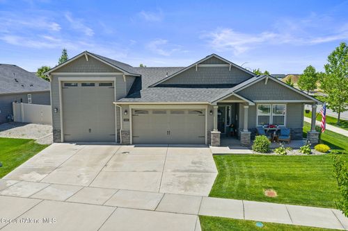 3665 N Croghan Dr, Post Falls, ID, 83854-0160 | Card Image