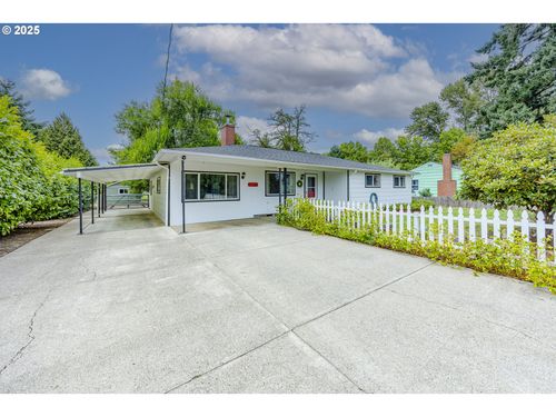 2242 E Irwin Way, Eugene, OR, 97402-6403 | Card Image
