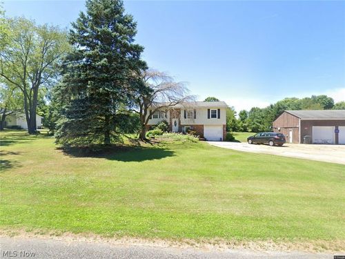 3985 Porter Rd, Rootstown, OH, 44272-9783 | Card Image